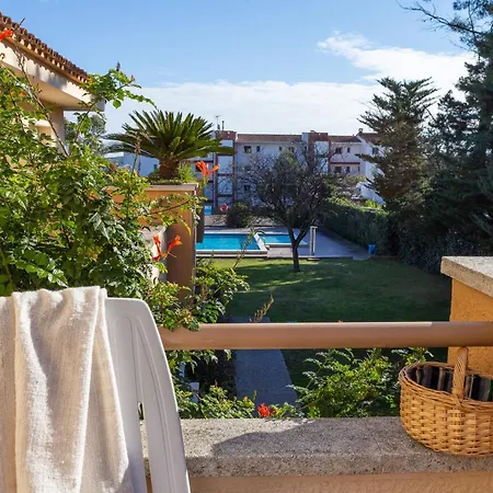 Un Jardin Apartment L'Escala